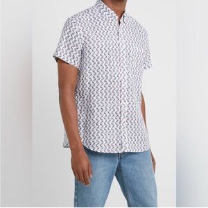 J. Crew Short-sleeve linen button down shirt in baby‎ birds novelty print size L